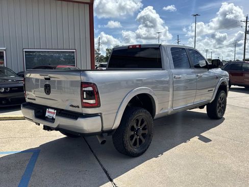 Used 2022 RAM 2500 Laramie w/ Night Edition AWD/4WD image 7