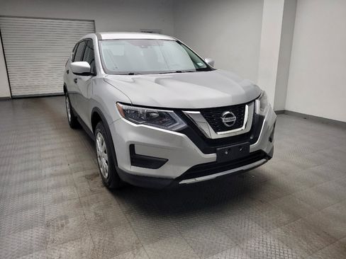 Used 2017 Nissan Rogue S AWD/4WD image 14