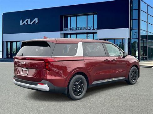 New 2026 Kia Carnival LXS image 11