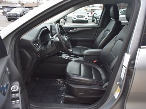 Used 2023 Ford Escape Platinum image 13