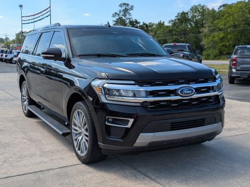 Used 2022 Ford Expedition Max Limited RWD image 4