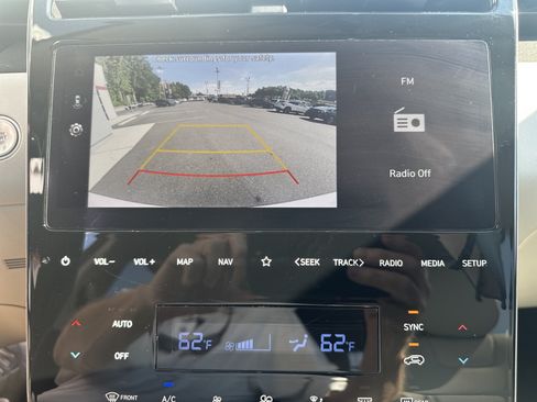 Used 2024 Hyundai Tucson SEL w/ Convenience Package AWD/4WD image 16