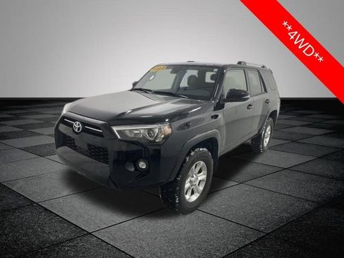 Certified 2023 Toyota 4Runner SR5 Premium w/ Moonroof Package image 3