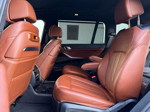 Certified 2023 BMW X7 xDrive40i w/ Executive Package image 15