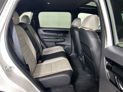 Used 2025 Honda CR-V Sport Touring image 27
