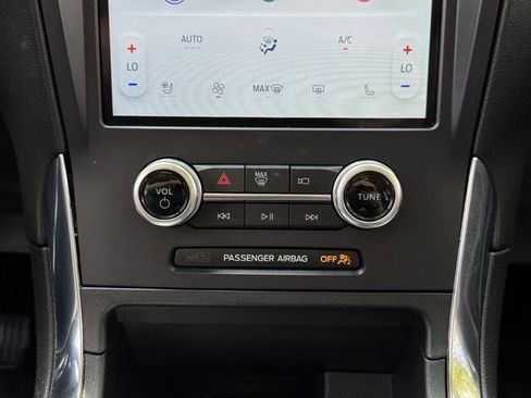 Certified 2021 Ford Edge Titanium w/ Class II Trailer Tow Package AWD/4WD image 20