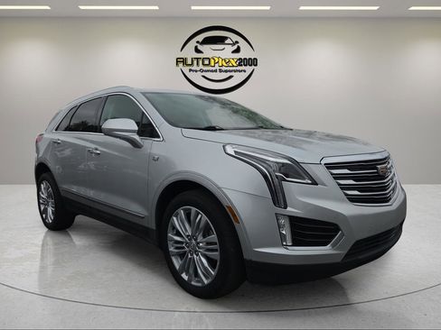Used 2018 Cadillac XT5 Premium Luxury image 1