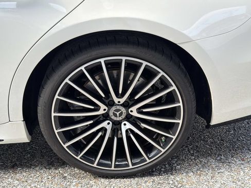 Used 2022 Mercedes-Benz S 580 4MATIC Sedan image 4
