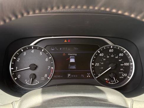 Used 2023 Nissan Frontier SV w/ SV Convenience Package AWD/4WD image 13