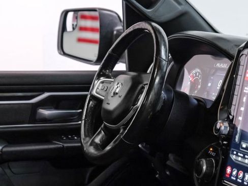Used 2021 RAM 1500 Big Horn image 14