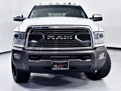 Used 2018 RAM 2500 Longhorn w/ Longhorn Southfork Package image 7