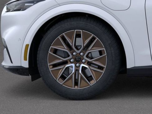 New 2025 Ford Mustang Mach-E Premium image 19