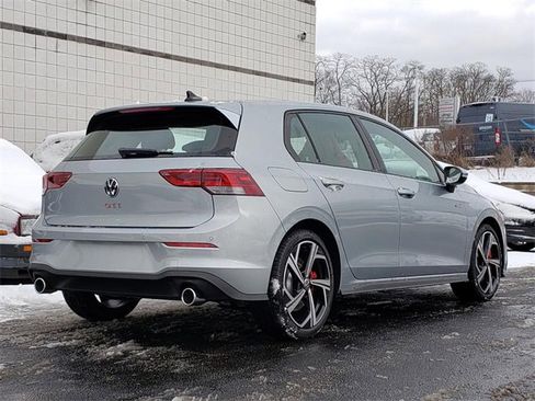 New 2026 Volkswagen GTI SE image 3