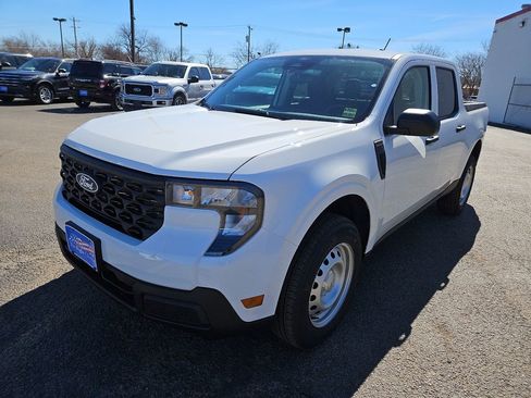 New 2026 Ford Maverick XL image 4