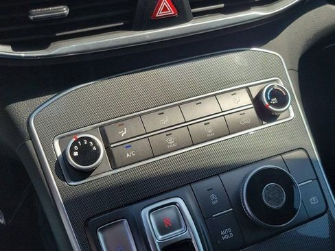 Certified 2023 Hyundai Santa Fe SE image 24