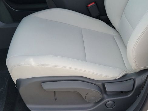 New 2026 Hyundai Santa Fe SE FWD image 16