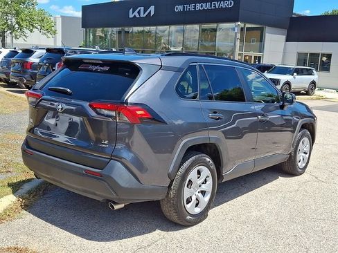 Used 2019 Toyota RAV4 LE w/ Carpet Mat Package AWD/4WD image 6