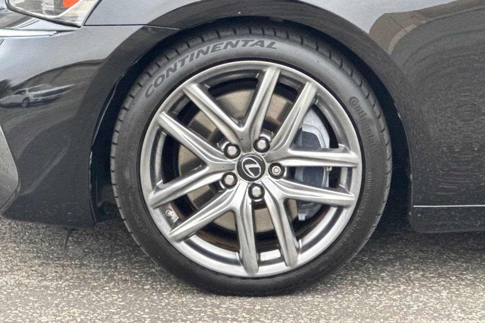 Used 2017 Lexus IS 350 F Sport w/ F Sport Package RWD image 30