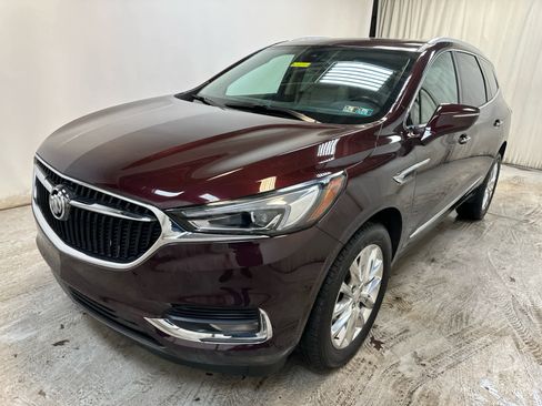 Used 2018 Buick Enclave Premium w/ Experience Buick Package image 3