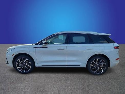 New 2024 Lincoln Corsair Grand Touring w/ Equipment Group 301A AWD/4WD image 4