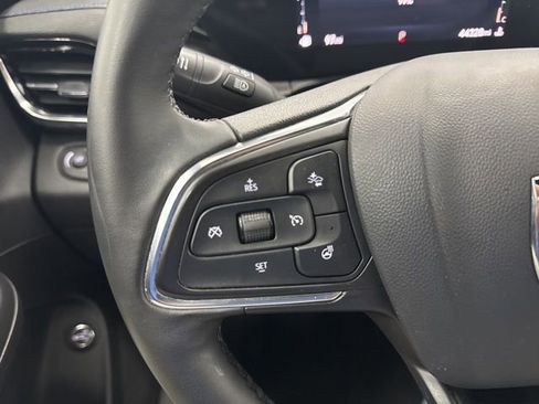 Used 2024 Buick Envista Sport Touring w/ Convenience I Package FWD image 11