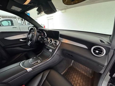 Used 2022 Mercedes-Benz GLC 300 image 16