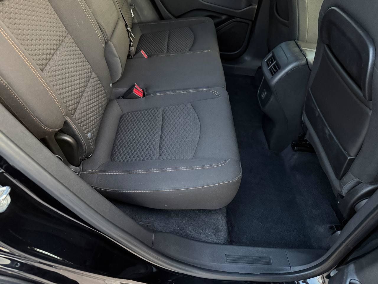 Used 2020 GMC Terrain SLE w/ Driver Convenience Package FWD image 28