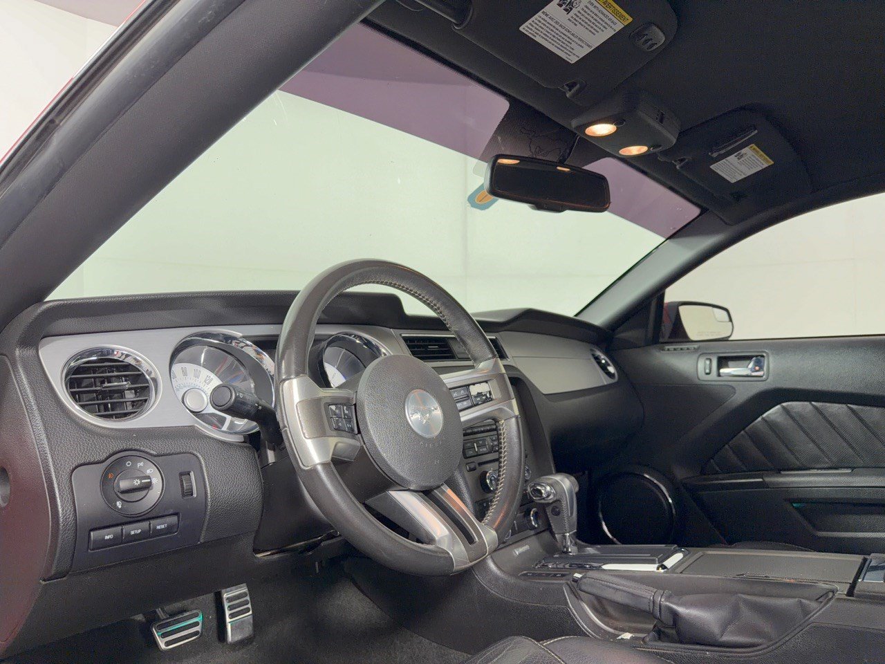Used 2012 Ford Mustang GT Premium RWD image 4