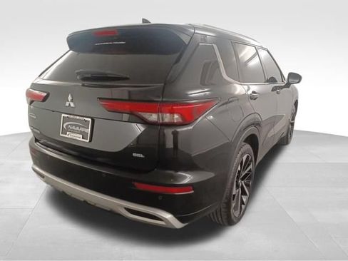 Used 2023 Mitsubishi Outlander SEL FWD image 7