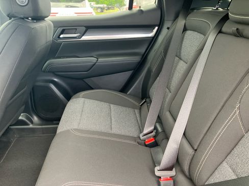 New 2026 GMC Terrain Elevation FWD image 34