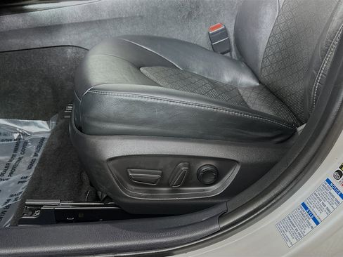 Used 2021 Toyota Camry XSE image 18