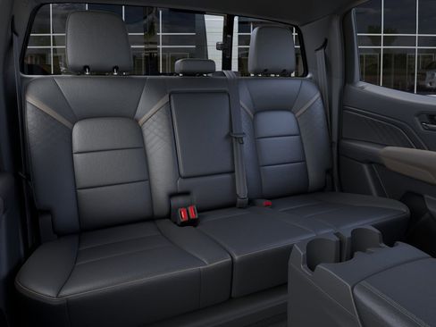 New 2026 GMC Canyon Denali image 17