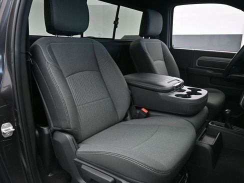 Used 2024 RAM 3500 Tradesman image 34