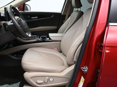 Used 2021 Lincoln Nautilus FWD image 13