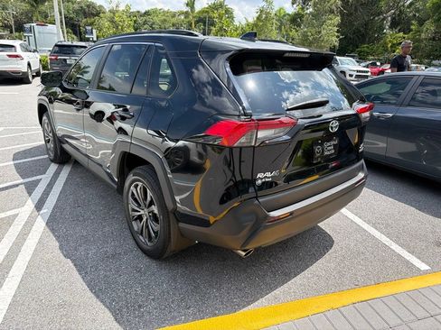 Used 2024 Toyota RAV4 XLE Premium AWD/4WD image 8