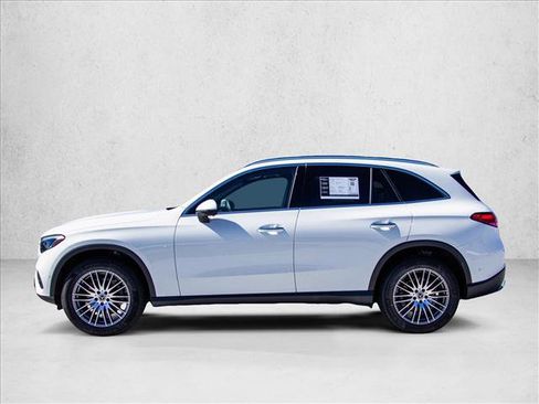 Certified 2026 Mercedes-Benz GLC 300 4MATIC image 8