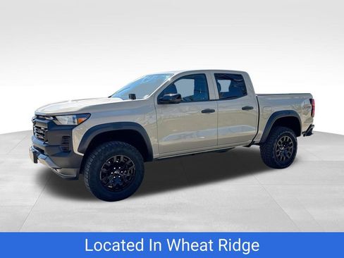 Certified 2024 Chevrolet Colorado Trail Boss w/ Technology Package AWD/4WD image 1