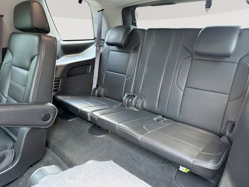 Used 2016 GMC Yukon Denali w/ Open Road Package AWD/4WD image 27