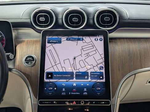 Used 2023 Mercedes-Benz GLC 300 w/ Exclusive Trim Package image 11