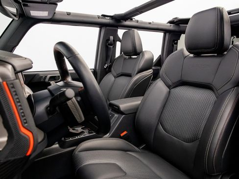 Used 2024 Ford Bronco Raptor w/ Interior Carbon Fiber Pack 6 image 26