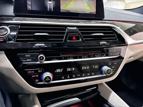Used 2017 BMW 540i RWD image 34