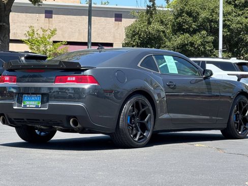Used 2014 Chevrolet Camaro SS RWD image 3