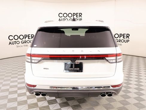 New 2026 Lincoln Aviator Reserve image 23
