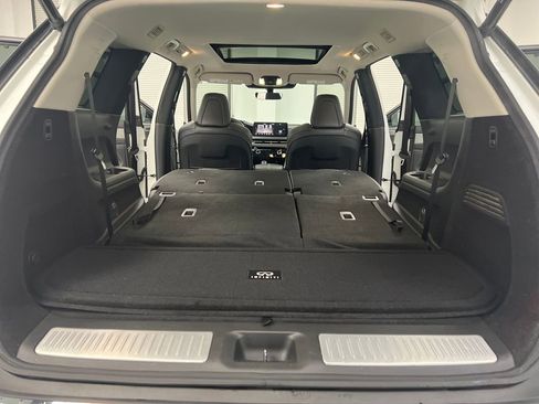 Used 2023 INFINITI QX60 Luxe w/ Cargo Package image 35