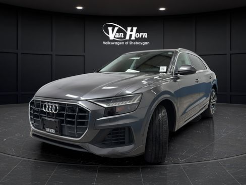 Used 2019 Audi Q8 Prestige w/ Towing Package AWD/4WD image 7