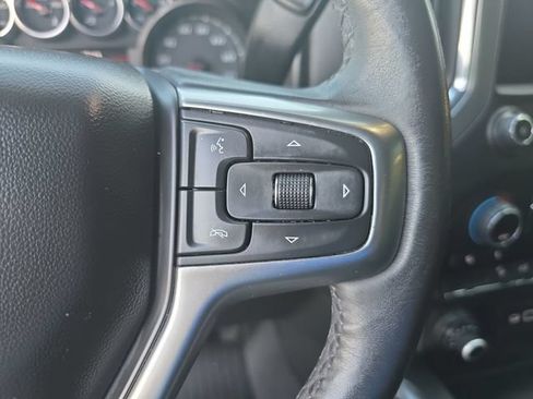 Used 2021 Chevrolet Silverado 1500 LT Trail Boss AWD/4WD image 17