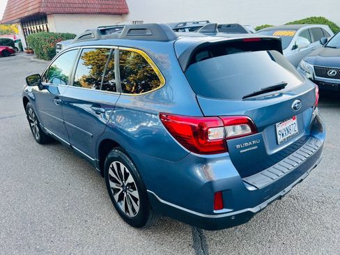 Used 2017 Subaru Outback 3.6R Limited AWD/4WD image 4