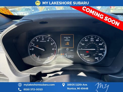 Used 2025 Subaru Forester Premium image 11