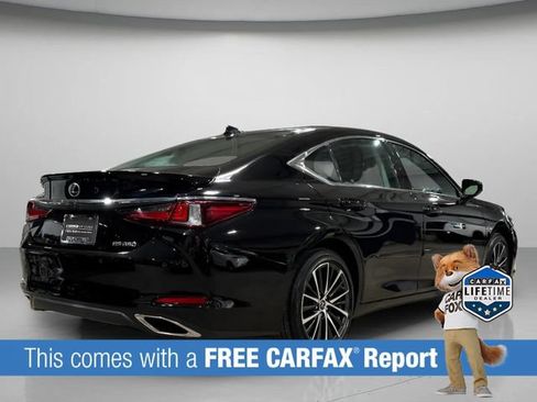 Used 2023 Lexus ES 350 w/ Premium Package FWD image 4