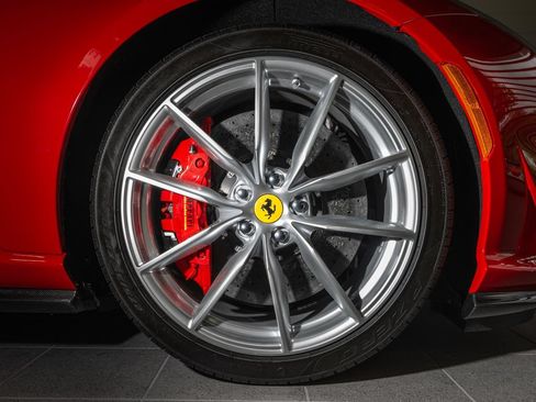 Certified 2022 Ferrari 812 GTS RWD image 36